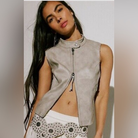 Free People We The Free Sweeney Vegan Leather Vest - Picture 1 of 9